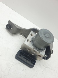 фото thumb №1, Насос abs chevrolet corvette c8 323666362