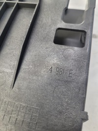 фото thumb №6, Тримач кріплення чейнджер audi q7 4l 4l0864981e