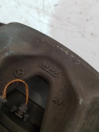 Суппорт тормозной правый перед 322x32 mercedes w207 Недорого, фото thumb