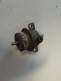 фото thumb №1, Клапан актуатор турбины вакуумa renault r21