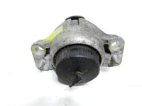 фото thumb №1, Jaguar xe x760 2.0 d - кронштейн двигателя