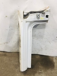 фото thumb №1, Лівий поріг peugeot 208 3 двері #115