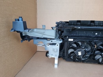 фото thumb №10, Volvo c40 рестайлинг комплектный pas переднее радиатор e400 электрик