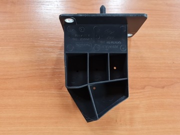 фото thumb №8, Зона смятия левая renault zoe 620939239r новая