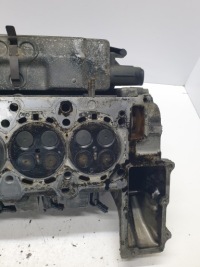Купити Головка двигуна bmw e39 2.0 дизель 22466019, фото thumb