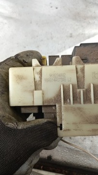 фото thumb №4, Коробка запобіжників ford focus 99r hb