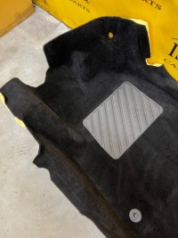 фото thumb №2, Обшивка килимок салону підлога правий перед citroen c4 picasso ii rhd uk