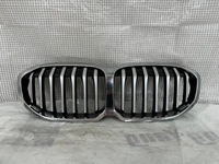 фото thumb №1, Bmw f40 решётка радиатора