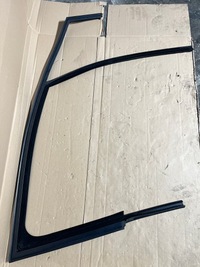 фото thumb №1, 94 opel meriva перегородка ущільнювач двері передня права