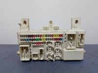 фото thumb №1, Mazda 3 i bk коробка модуль bsi br5s66730d