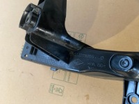 фото thumb №3, Кронштейн электропроводка renault оригинальный номер 8200778259