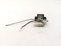 фото thumb №1, Mazda 5 2008 замок кришки задній / багажника
