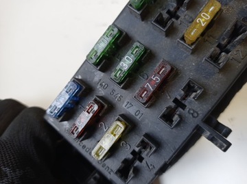 фото thumb №8, Коробка предохранителей mercedes w140 1405451701