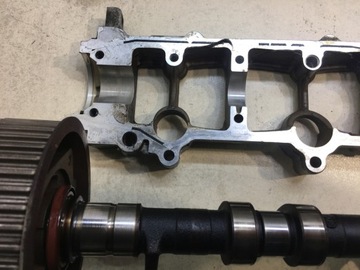 фото thumb №4, Головка peugeot 406 купе 3.0 v6 9629817510 xfz