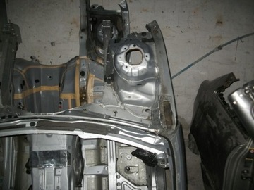 фото thumb №1, Mercedes cls w218 218 четверть лонжерон правая