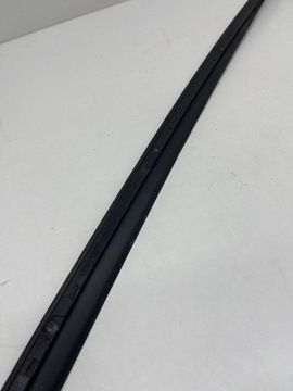 фото thumb №10, Audi a6 c7 планка прокладка скла лобовий ліва