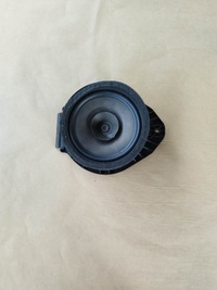 фото thumb №1, Динамік двері правий задня opel astra v k