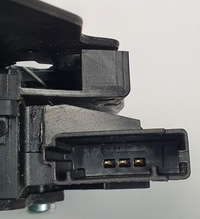 фото thumb №5, Замок кришки багажника задня задній opel adam 13509599