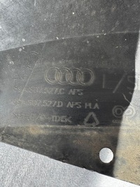 фото thumb №11, Задній бампер бампер задня audi e-tron 89a гарний!