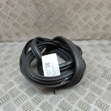 фото thumb №5, Ford mustang vi 2016 резиновая прокладка багажника заднего / na кузов