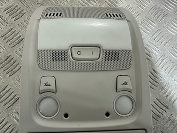 фото thumb №9, Audi a4 b8 лампа потолок 8t0947135a