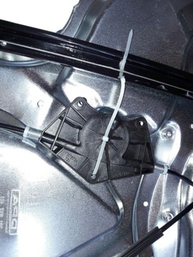 фото thumb №8, Підйомник механізм скла лівий vw passat b5 fba