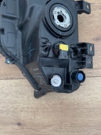 фото thumb №6, Mitsubishi l200 v lift 2019 протитуманна фара drl правий передній 8315a058