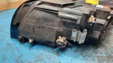 фото thumb №9, Фара правый 31214571 ксенон volvo c30 06-12r