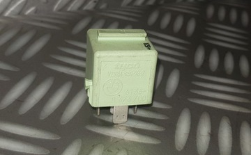 фото thumb №10, Bmw 5 e61 реле компресора підвішування пневматичного рівень ehc 8373700