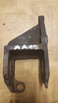 фото thumb №1, 9214188 opel agila a кронштейн подушка двигателя