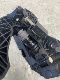 фото thumb №4, Ford ka + plus 1.2 педаль зчеплення помпа e3b1-7b633-ae