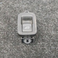 фото thumb №1, Volvo s40 2005 задняя сторона правая кнопки окон