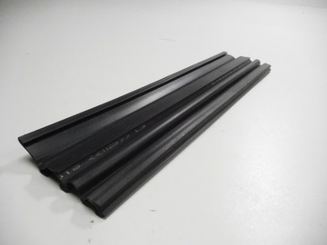 фото thumb №8, Прокладка двері renault scenic ii оригінальний номер 7700428994