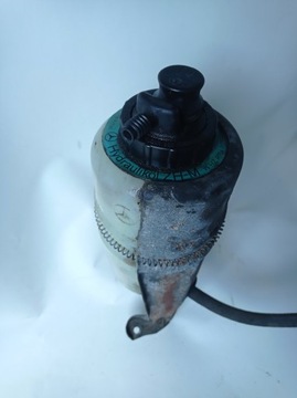 фото thumb №8, Бачок рівень mercedes w124 універсал 0009899103