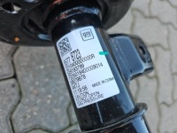 Cadillac optiq амортизатор ступиця поворотний кулак перед правий 85778723 в Україні, фото thumb