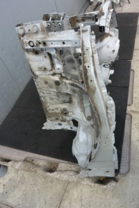 Bmw f30 f31 чашка подкрылок лонжерон четверть перед левая правая a83 Цена, фото thumb