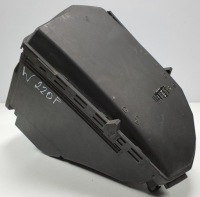 фото thumb №1, Корпус коробка предохранителей mercedes w220