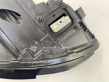 фото thumb №11, Tesla модель 3 2017 перед сторона левая лампы передние