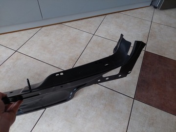 фото thumb №9, Pas задний - планка закрывающая - audi a4 b9 - 8w9 - универсал - новый