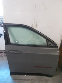 фото thumb №1, Двері передні праве jeep compass 2017-