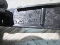 фото thumb №4, Заглушка радио правая citroen c4 9649598477