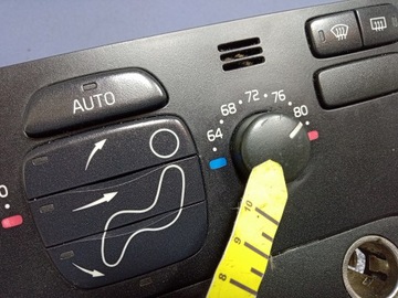 фото thumb №7, Volvo s60 i панель przełącznikklimatyzacji i воздуховод