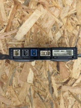 фото thumb №1, Toyota prius prime плагін telephone transciever module 86740-47101