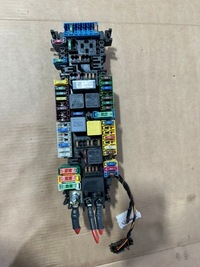 фото thumb №6, Коробка запобіжників, запобіжник, напрямна mercedes w447 cz, vito