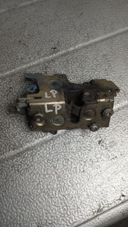 фото thumb №1, Замок левый перед mercedes benz vito 00r