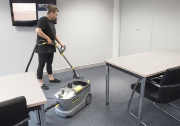 Karcher Профессиональный пылесос для стирки Puzzi 10/1