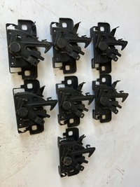 фото thumb №1, Замок капот renault zoe clio iv 656015563r