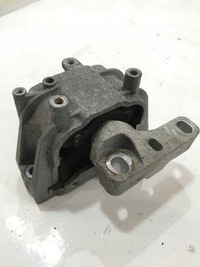 фото thumb №1, Подушка двигателя vw passat cc 2.0 tdi 3c0199262ce