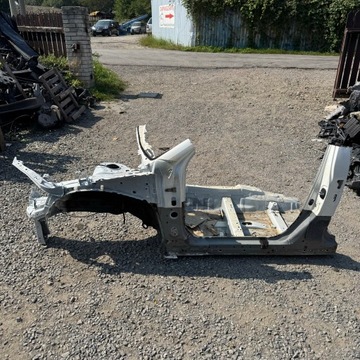 фото thumb №1, Чверть передня ліва lexus ux 250h гібрид