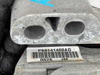 фото thumb №4, Jeep cherokee kl кронштейн подушка двигуна коробки 2.2 68275805aa 68141400ag